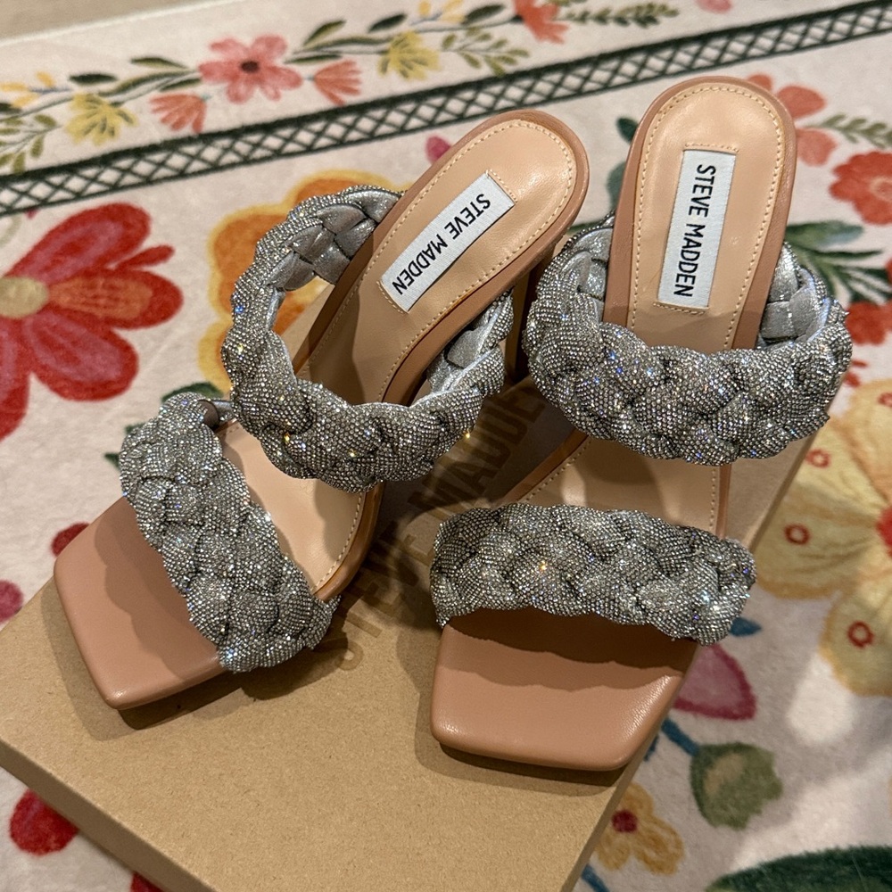 ✨Steve Madden Silver Braided Heels✨ - Picture 2 of 4